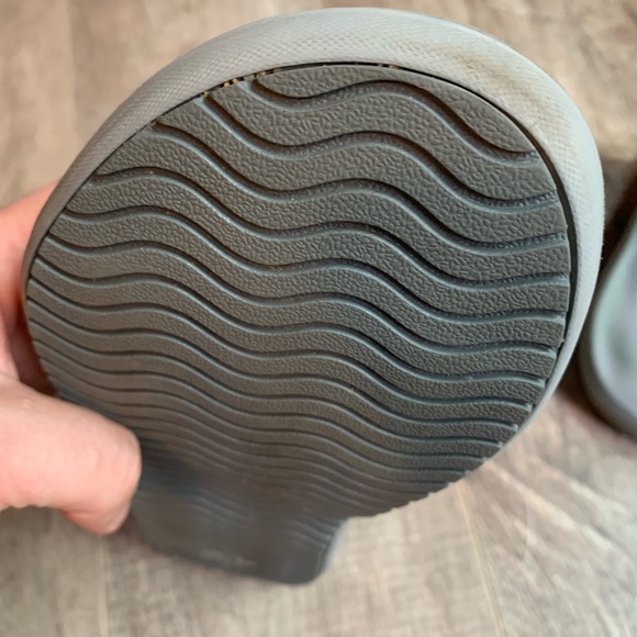 Columbia Women's US 7 EUR 38 Two Strap Sandals Grey Athletic Surf Water - Picture 7 of 8